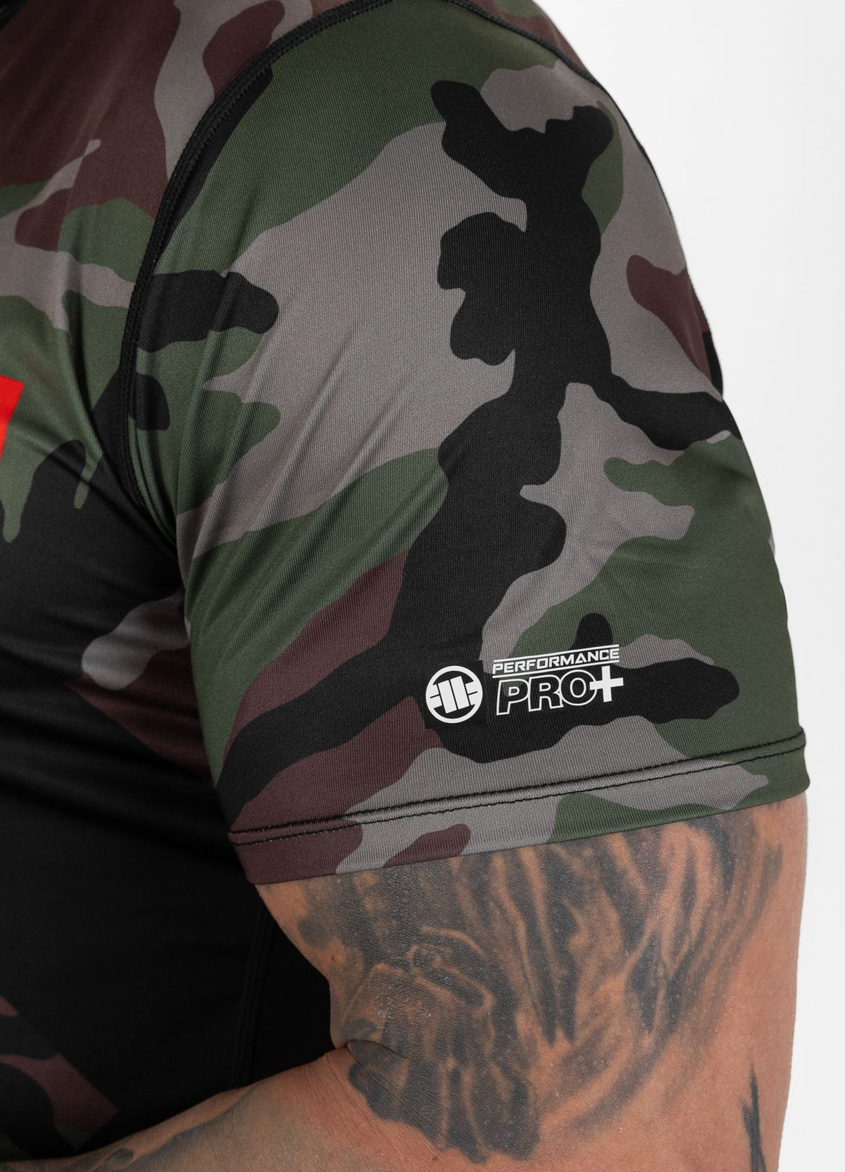 CROSS CAMO Sport-T-Shirt