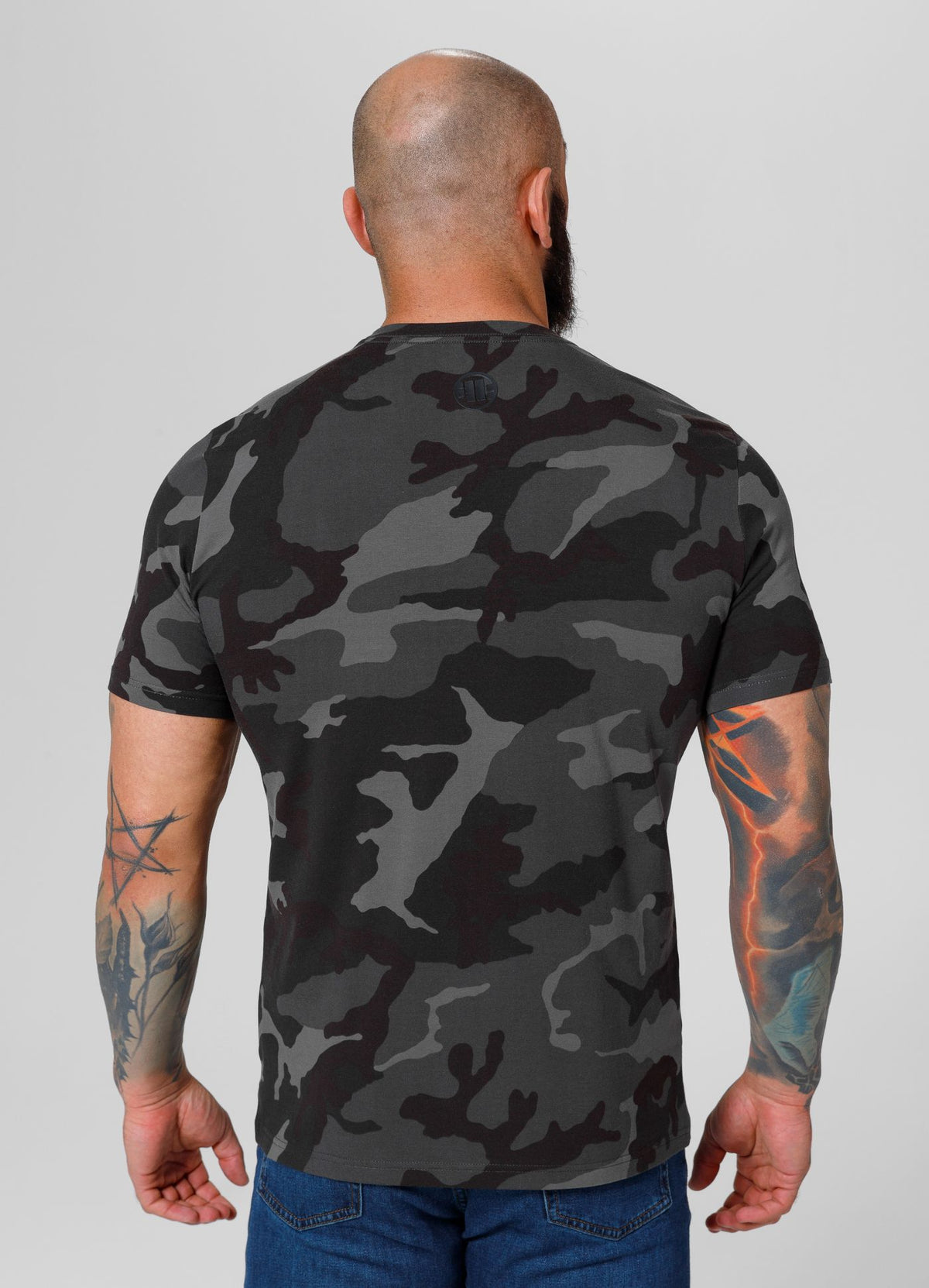 CLASSIC BOXING – T-Shirt in Slim Fit mit Camouflage-Muster in Schwarz