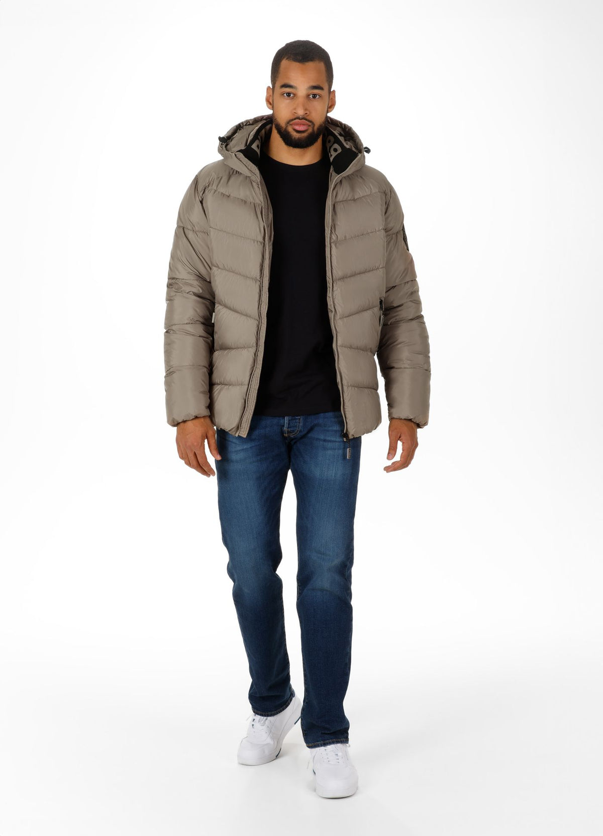 Mobley Sand Jacke