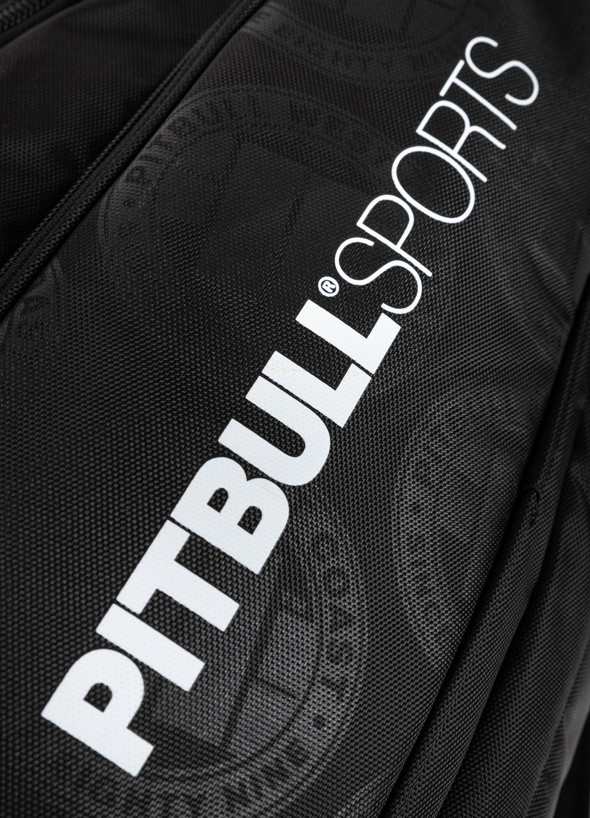 Großer Logo-Trainingsrucksack in Schwarz