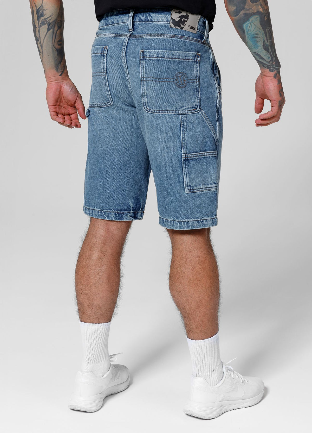 CARPENTER Jeansshorts in Blau